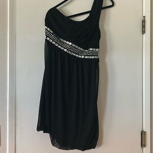 One should black party dress